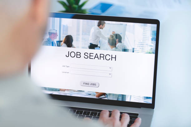 Cara Menemukan Program Rekrutmen BUMN untuk Fresh Graduate